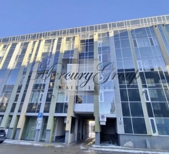 For rent is available a spacious, partly furnished apartment in a quiet center. 