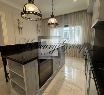 An exclusive apartment in quiet Riga centre for rent