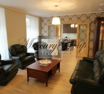 Two-bedroom apartment for rent in the Old town