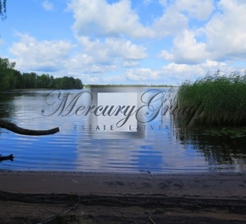 A unique land plot by the river Daugava for sale!