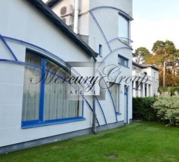 We offer for rent cozy 2-storey house in Jurmala near the sea