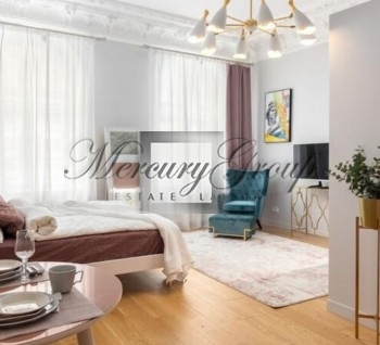 Elegant apartment in the city centre