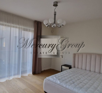 For rent apartment with 3 bedrooms  in Kipsala