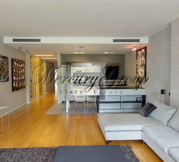 Beautiful apartment with two bedrooms on the first line from the sea