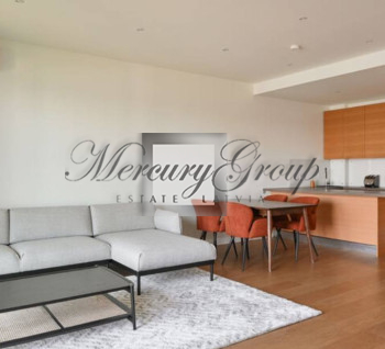 Panoramic 3-Room Apartment with Spacious Terrace 