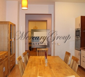 We offer for rent 3-bedroom apartment in the center of Riga