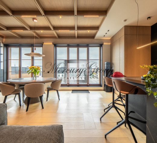 One of a kind luxury penthouse with large terr...
